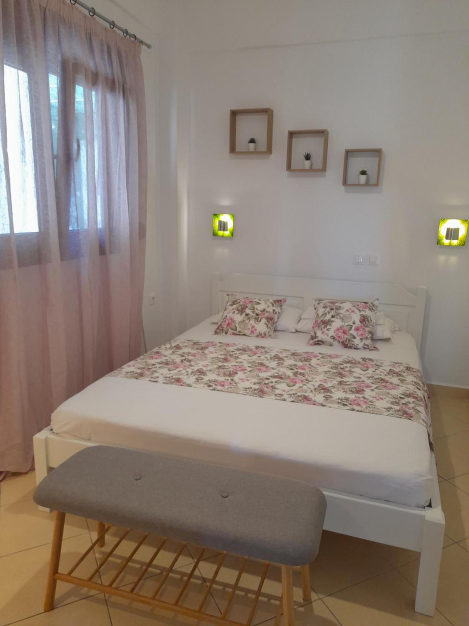 Afroditis House Ormos Panagias Room photo